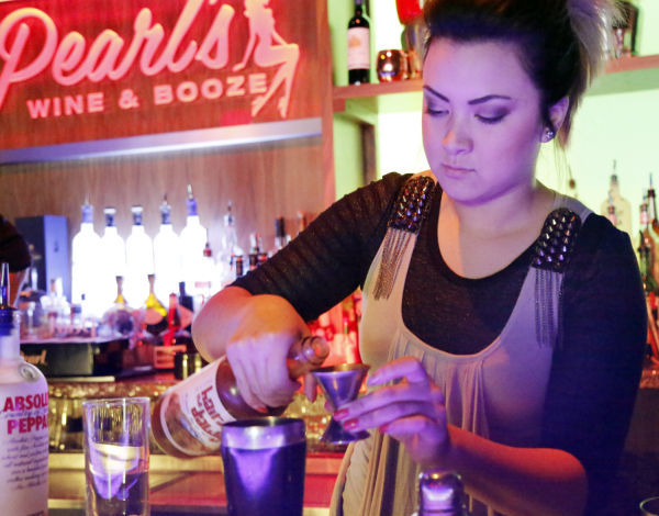 MARTINI - Pearl's Wine & Booze